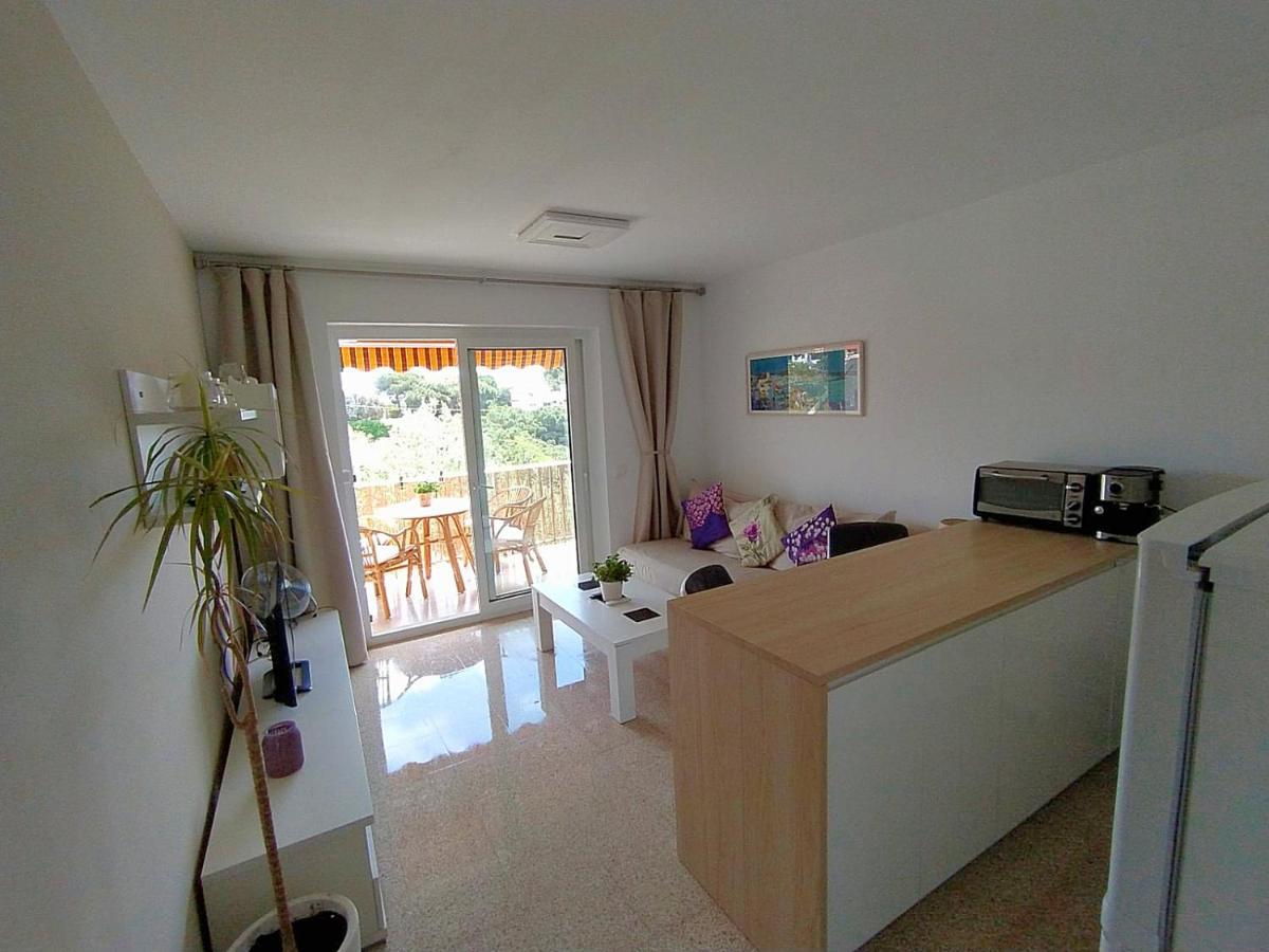 Apartment Remo Just Entirely Remodeled Lloret de Mar Bagian luar foto