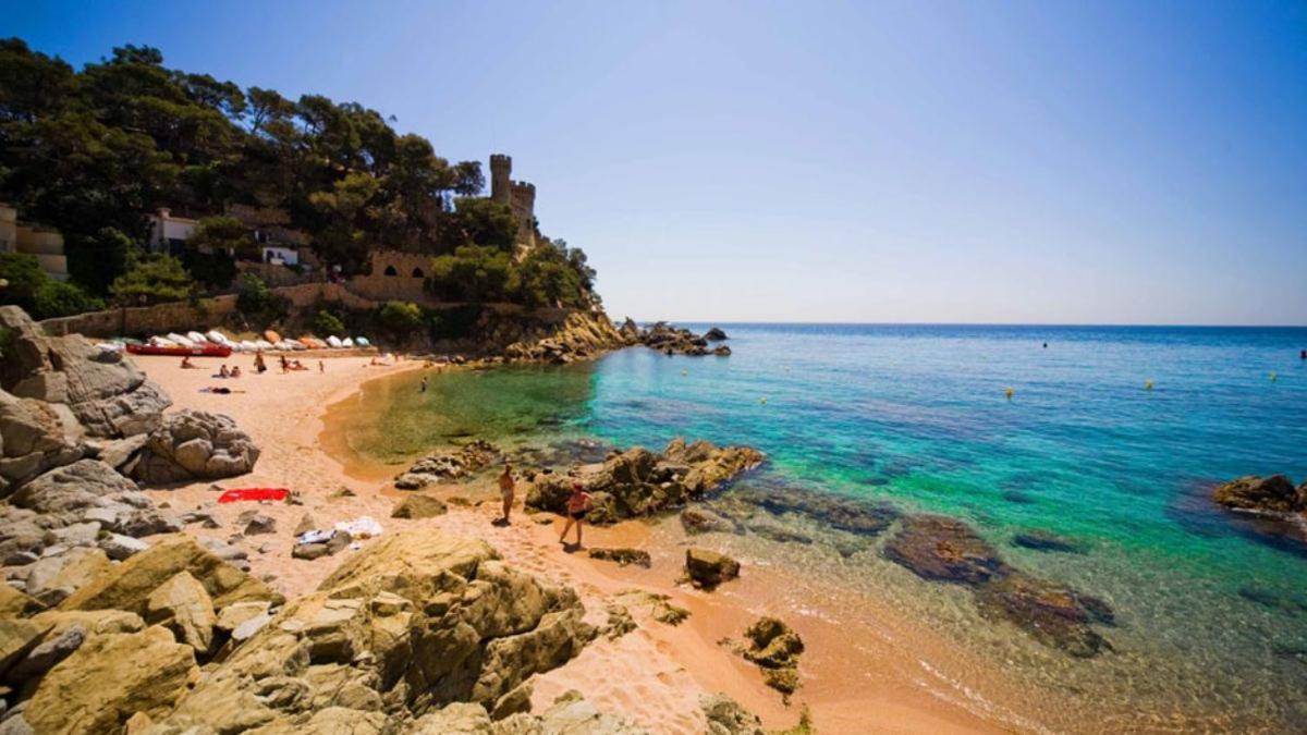 Apartment Remo Just Entirely Remodeled Lloret de Mar Bagian luar foto